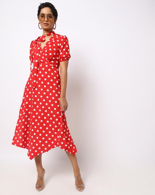 lipsy holiday clothes