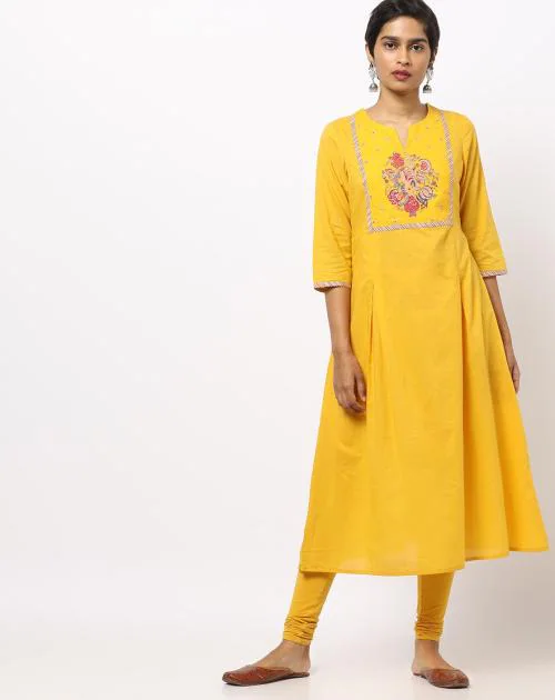 A-line Flared Kurta with Floral Embroidery - JioMart