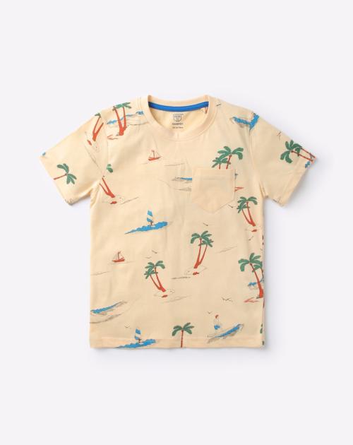 Graphic Print T-shirt with Patch Pocket