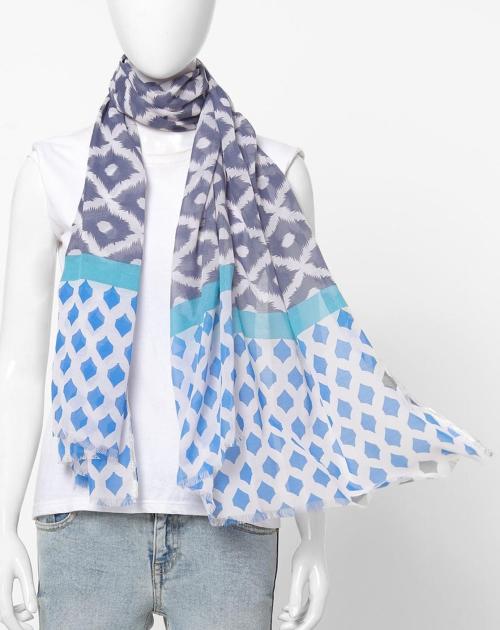 Geometric Print Stole