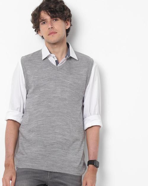 V-neck Sleeveless Pullover