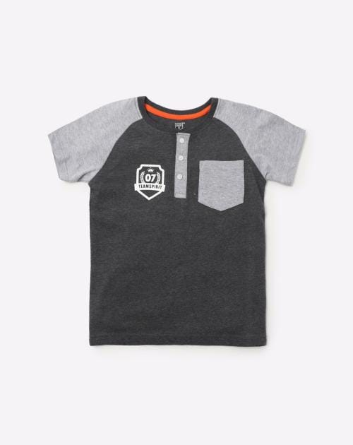 Colourblock Henley T-shirt with Raglan Sleeves