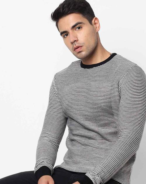 Striped Round-Neck Pullover