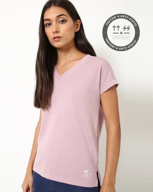 Solid V-neck T-shirt