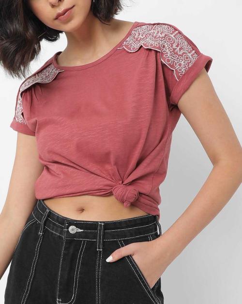 Lace Crew-Neck T-shirt