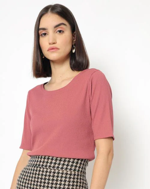 Ribbed Round-Neck T-shirt