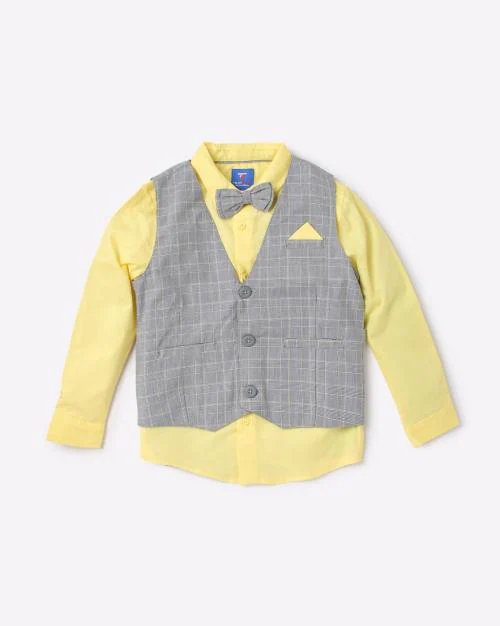 Spread-Collar Shirt with Bow-Tie & Vest