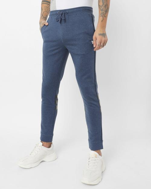 Men Striped Joggers with Insert Pockets
