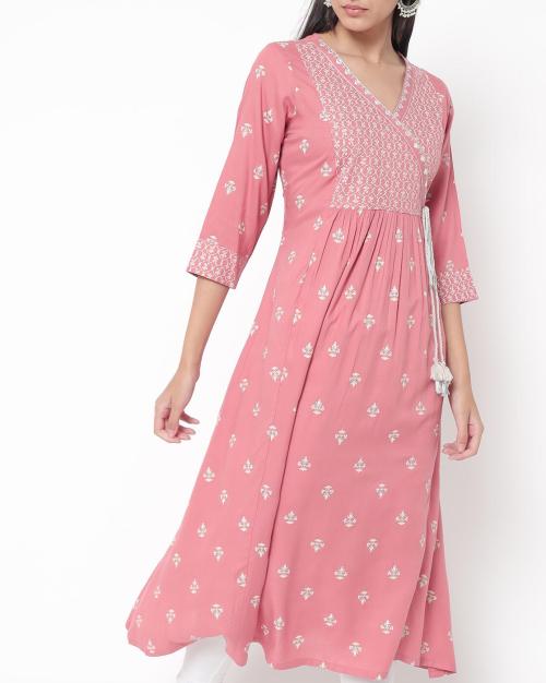 Embroidered V-neck Flared Kurta