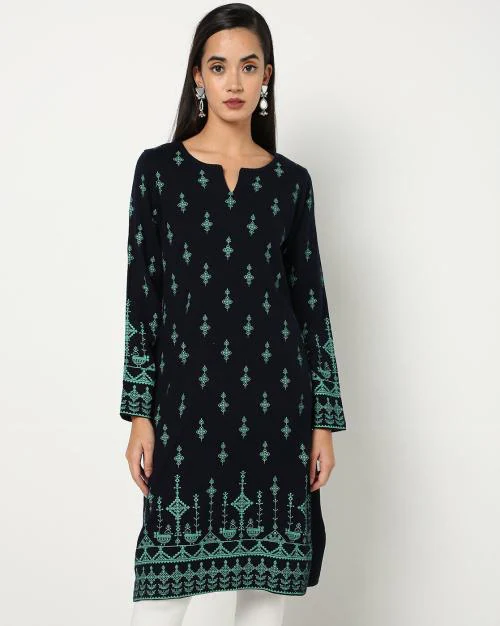 Floral Print Woolen Straight Winter Kurta