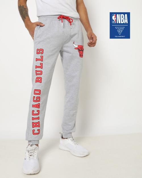Men Typographic Print Joggers with Insert Pockets