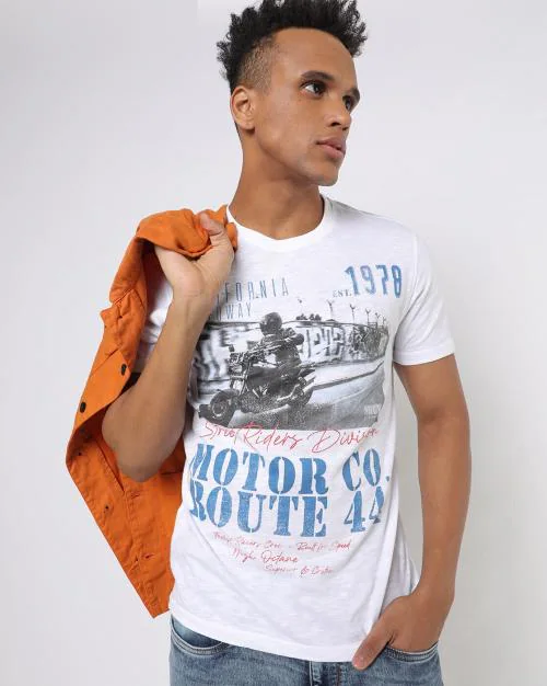 Graphic Print Slim Fit Round-Neck T-shirt