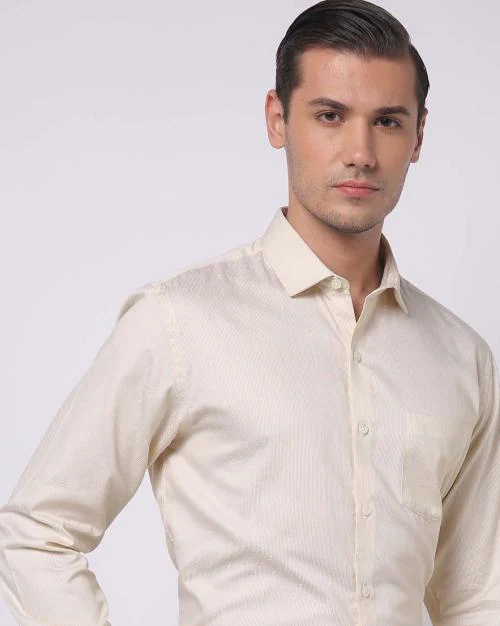 Men Swiss-Dot Slim Fit Shirt