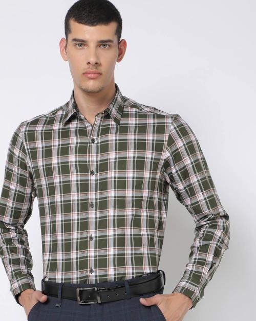 Men Checked Slim Fit Cotton Shirt with Patch Pocket
