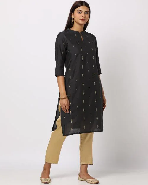 Straight Kurta with Floral Woven Motifs