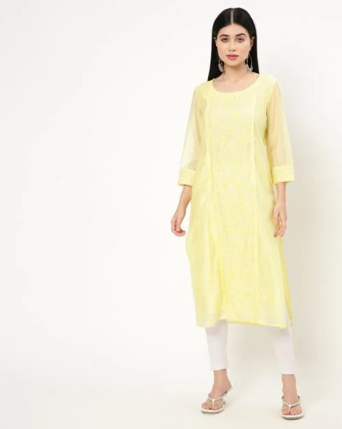Floral Embroidered Straight Kurta