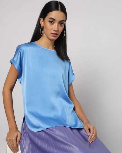 Women Round-Neck Top