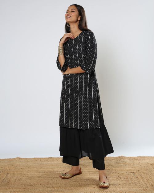 Women Printed Straight Kurta with Inner Slip