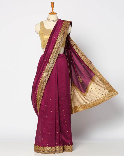Women Embellished Saree with Lace Border