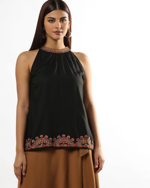 Women Round-Neck Top