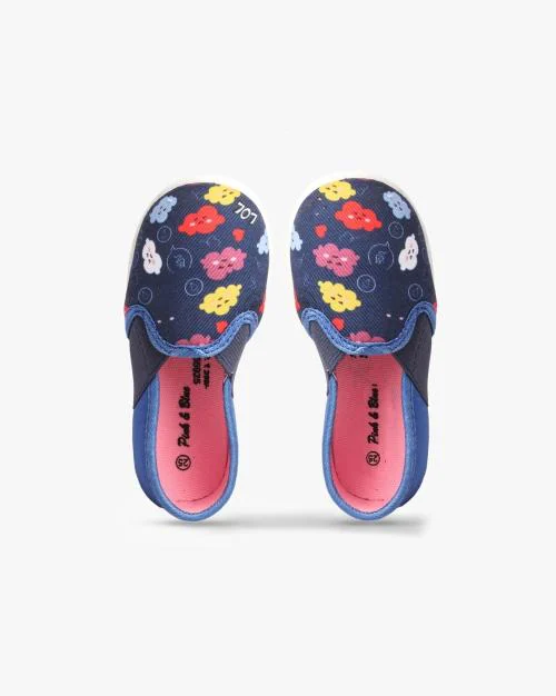 Printed Slip-On Flat Shoes