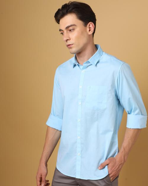 Men Slim Fit Shirt with Patch Pocket