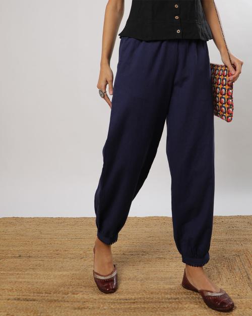 Women Pants with Insert Pockets