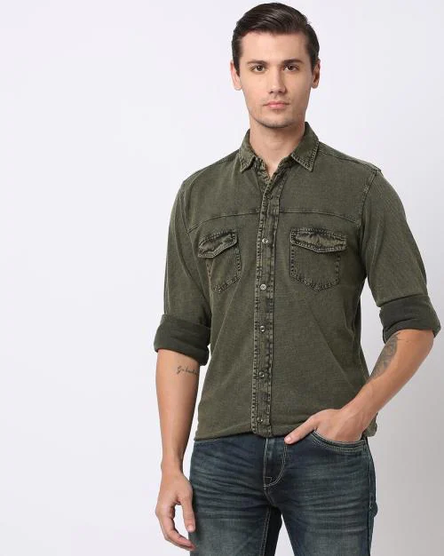 Shirt with Flap Pockets
