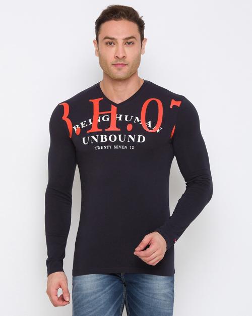 Men Typographic Print Slim Fit V-Neck T-Shirt