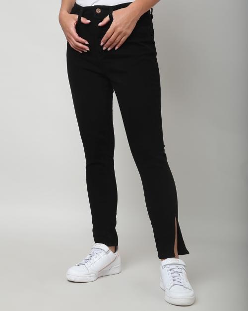 Women Slim Tapered Fit Jeans