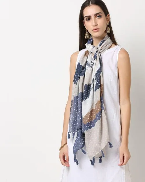 Women Printed Scarf with Tassels
