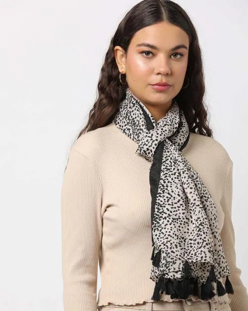 Women Printed Scarf with Tassels