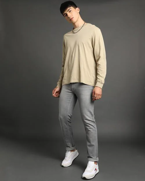 Men Lightly Washed Rover Fit Jeans