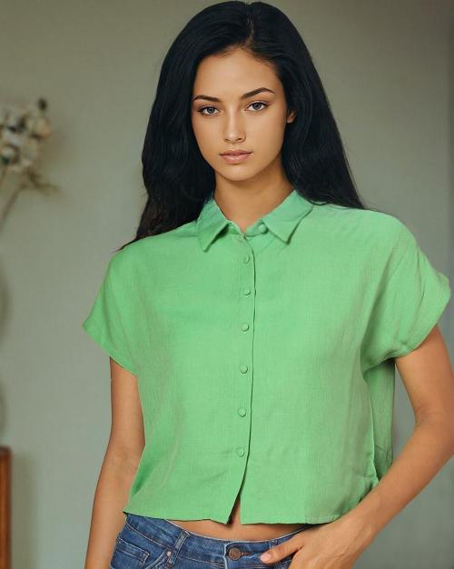 Crop Shirt with Extended Sleeves