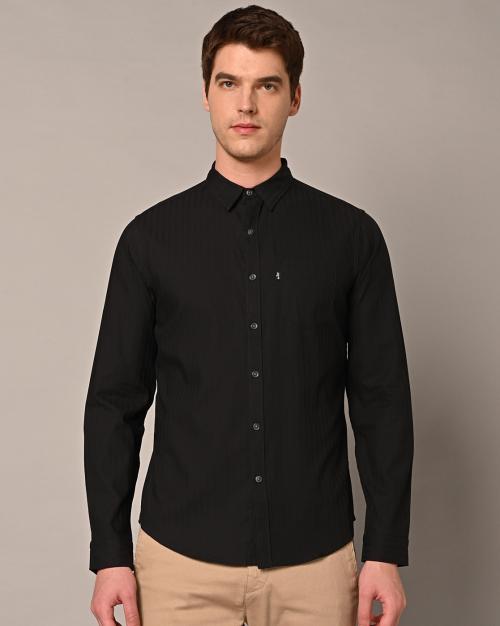 Buy Men Slim Fit Shirt with Patch Pocket Online at Best Prices in India