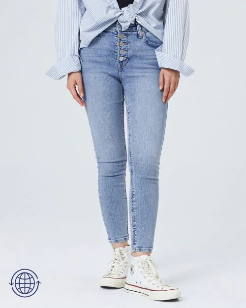 Women Light-Wash Recyled Wide-Leg Jeans