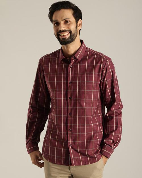 Men Checked Slim Fit Shirt