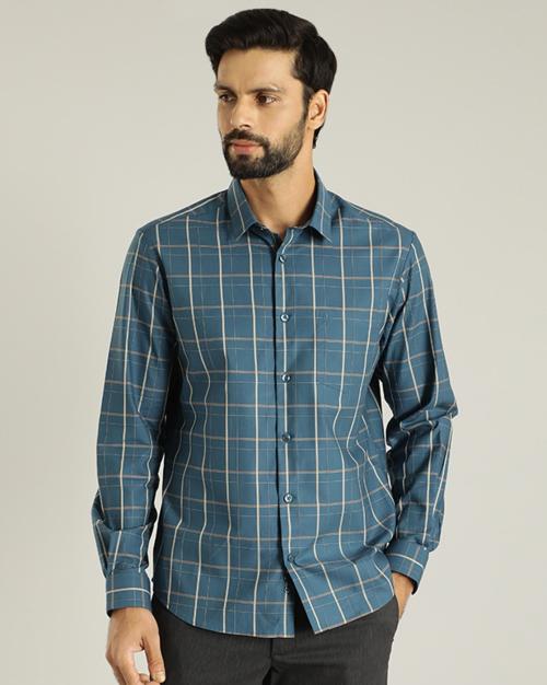 Men Checked Slim Fit Shirt