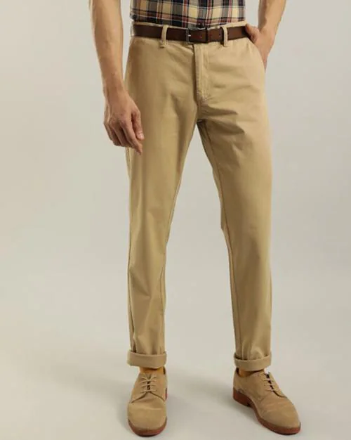 Men Slim Fit Flat-Front Trousers