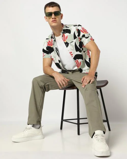 Men Relaxed Fit Cargo Pants