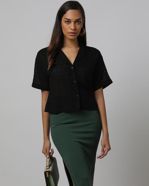 Women Resort Shirt with Cuban Collar