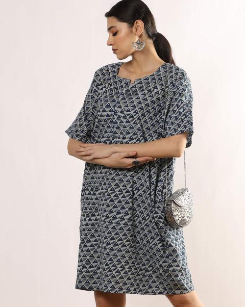 Women Indigo Block Printed Oversized Boxy Dress