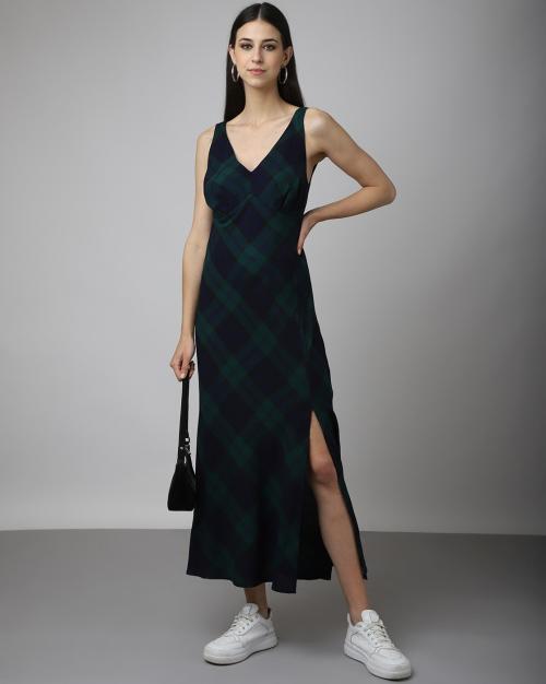 Women Checked Empire Dress with Slit