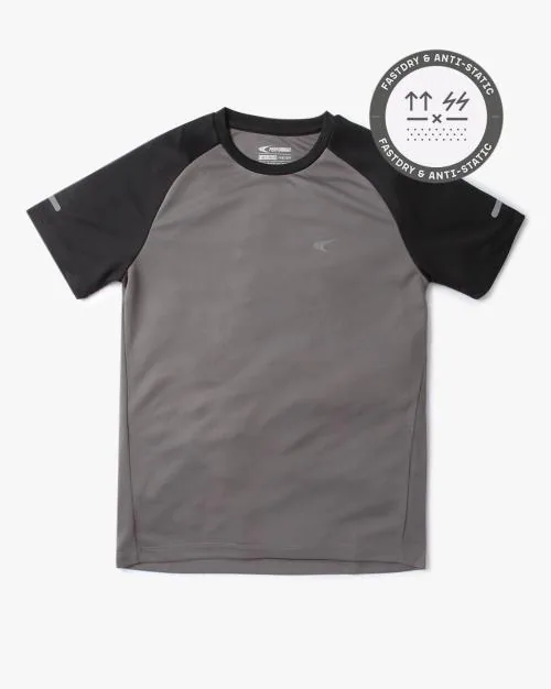 Round-Neck T-Shirt with Raglan Sleeves