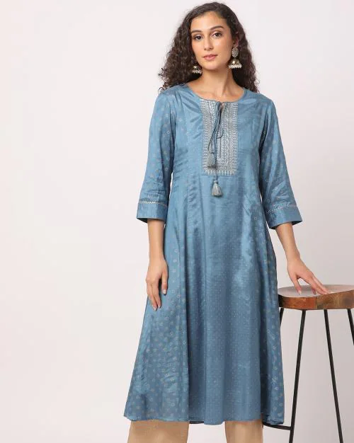 Printed Kurta with Embroidered Yoke