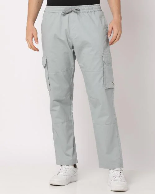 Men Regular Fit Cargo Pants