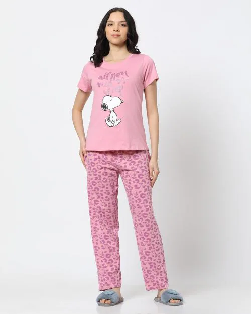 Women Snoopy Print T-Shirt & Pyjamas Set