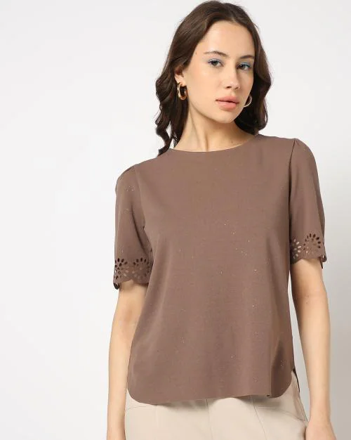 Women Relaxed Fit Round-Neck Top