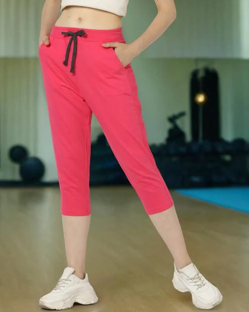Women Regular Fit Capris