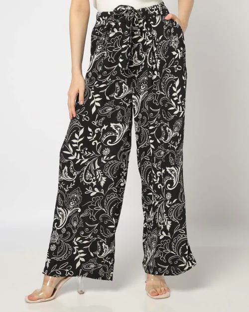 Women Printed Relaxed Fit Pleated Trousers